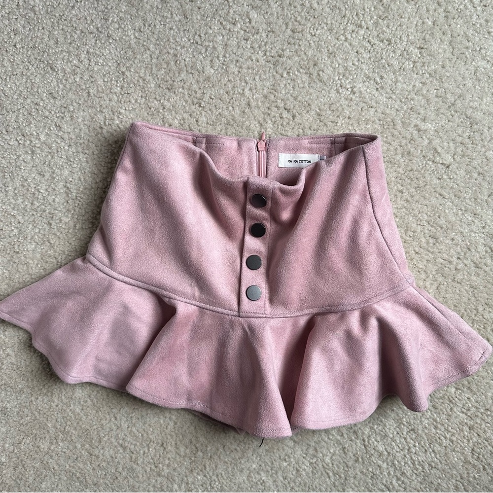 Korea faux suede pink buttoned mini skort
